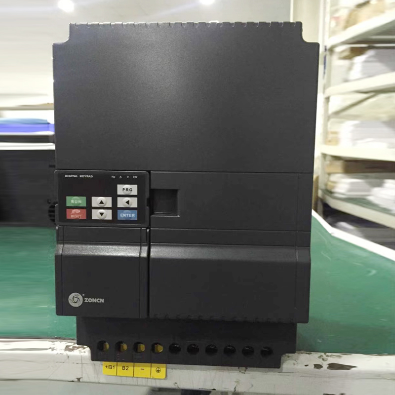 90kW 380V Three Phase Variable Frequency Drive V/F Vector Control Inverter Z2400-90GY