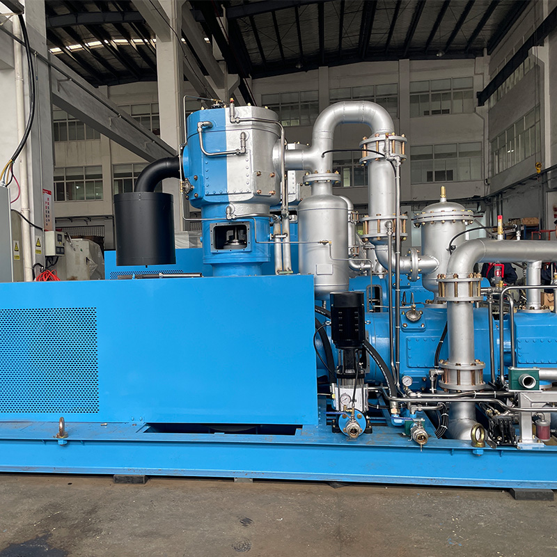 How is the precision of scroll compressor components ensured?